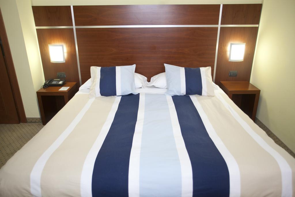 Hotel Domus Expo Parabiago Kültér fotó