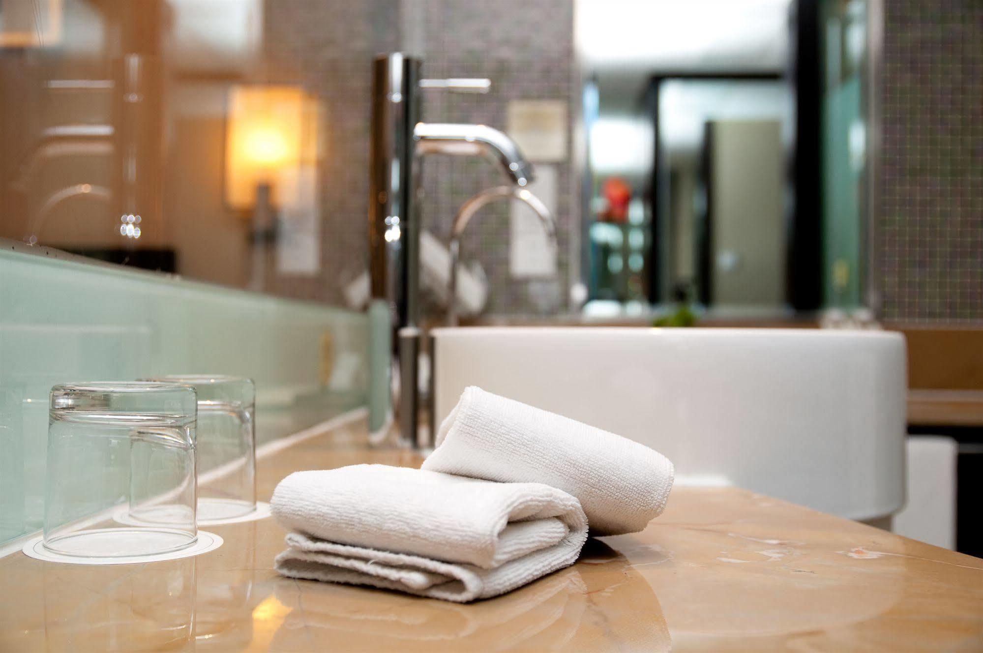 Hotel Domus Expo Parabiago Kültér fotó